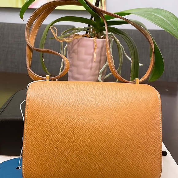 SOLD!HERMES CONSTANCE 18 Mini Bag Gold Courchevel With Gold Hardware! SOLD - Picture 15 of 16